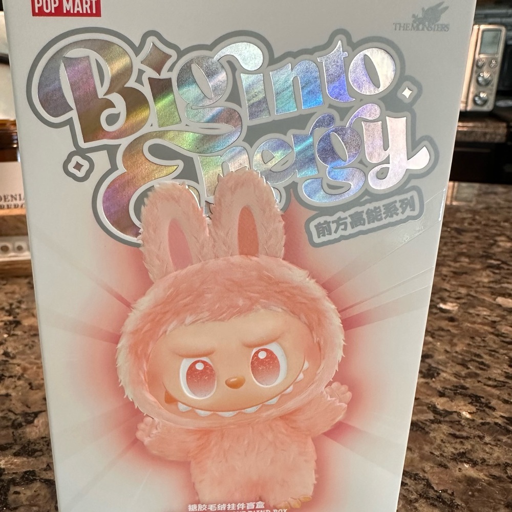 PopMart Big Into Energy Labubu